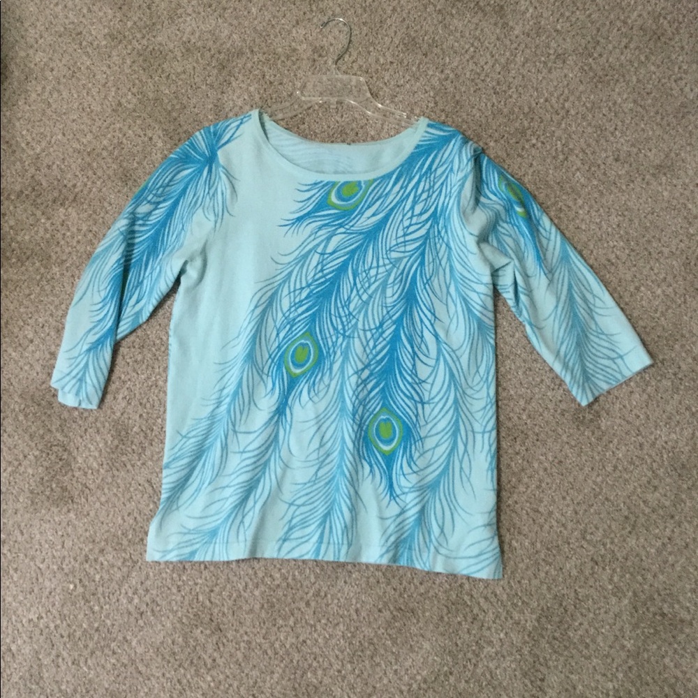 3/4 sleeve Peacock top.